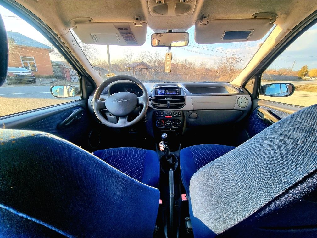 Vând/Fiat Punto/1.2/Benzină/Consum mic