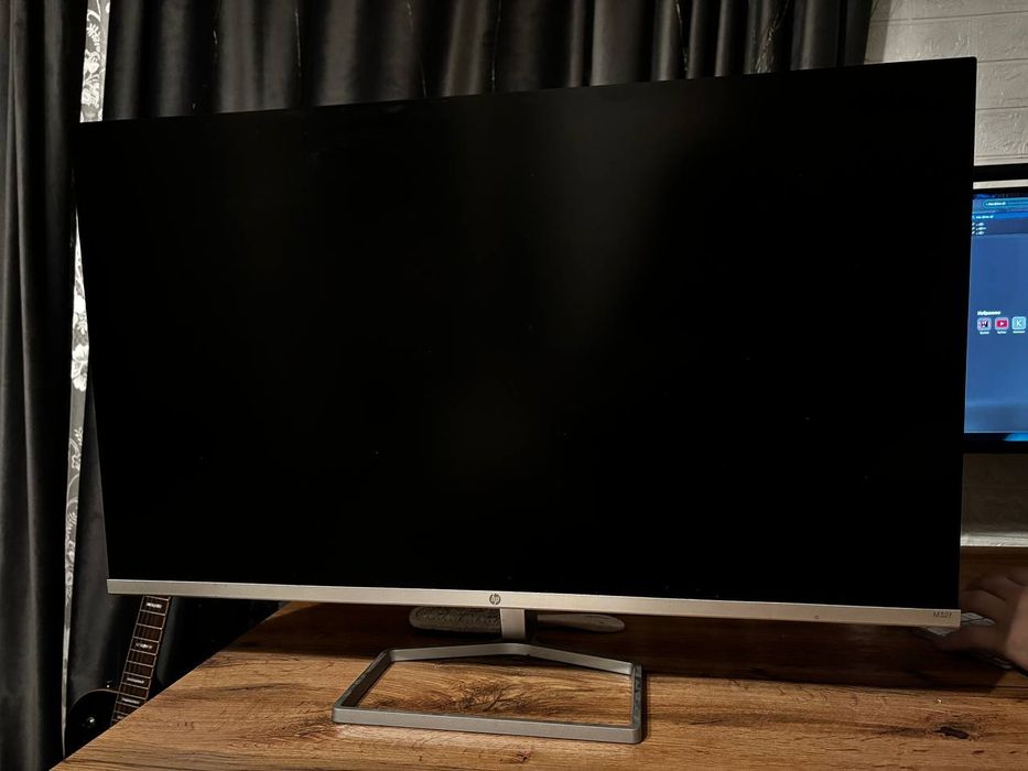 Продам Монитор HP M32F