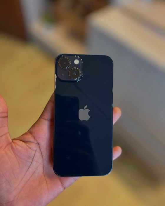 Продавам iPhone 13 . 128 GB 86%