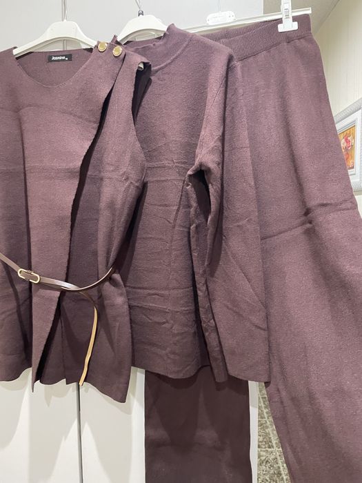 Дамски костюм от 3 части плетиво