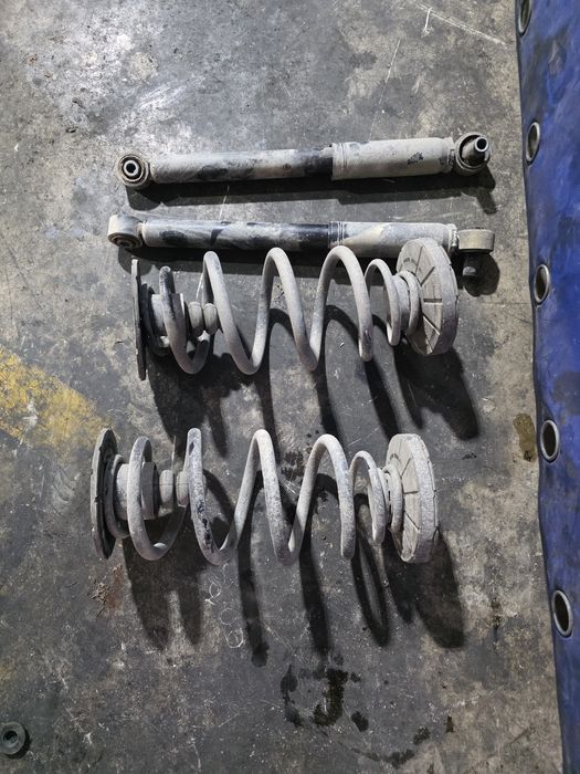 Arcuri spate Mercedes vito viano v class w447