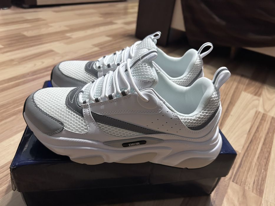 Dior B22 White Silver