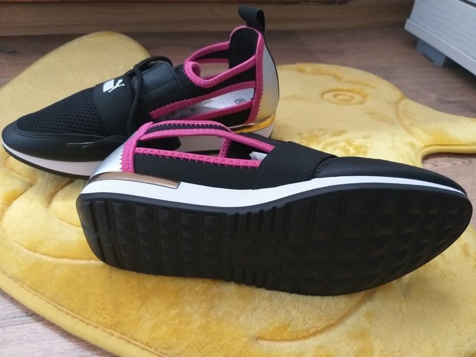 Transport gratuit Adidasi dama Puma