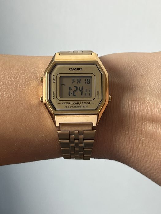 Casio LA 680 WE 9ER
