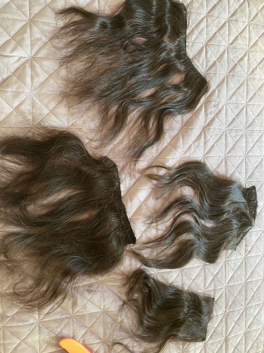 Чуплива естествена коса