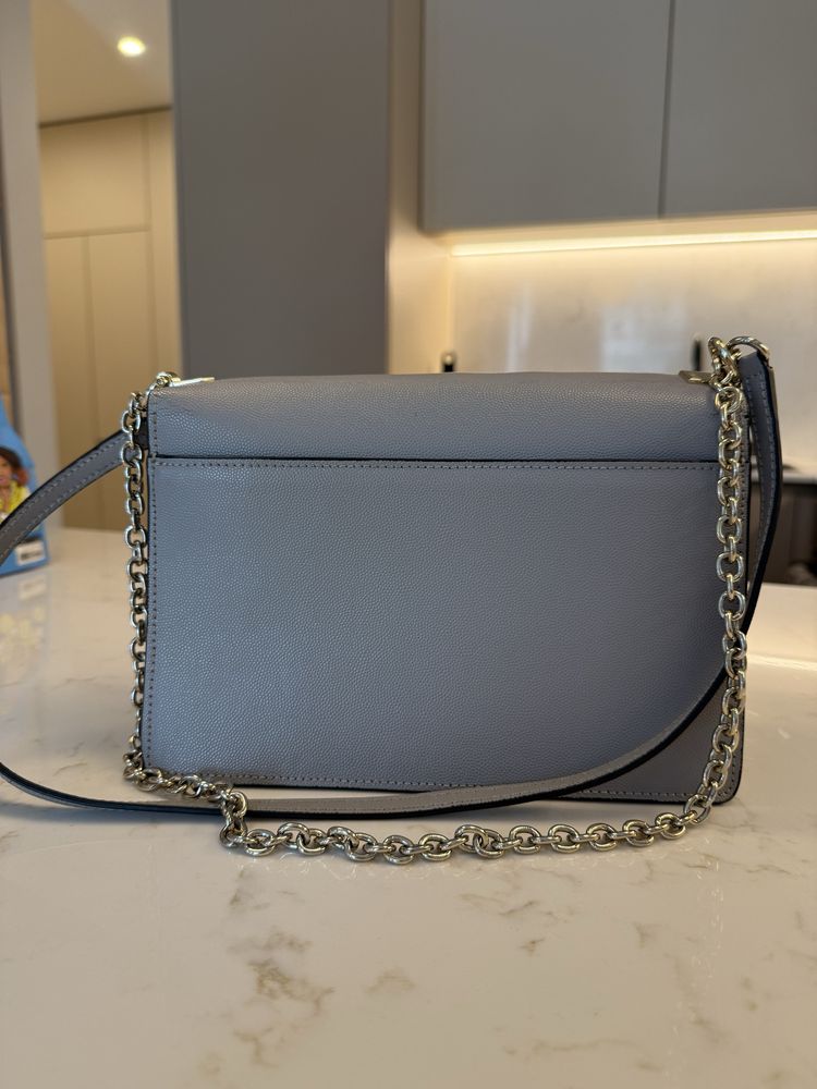 Furla чанта модел Mimi