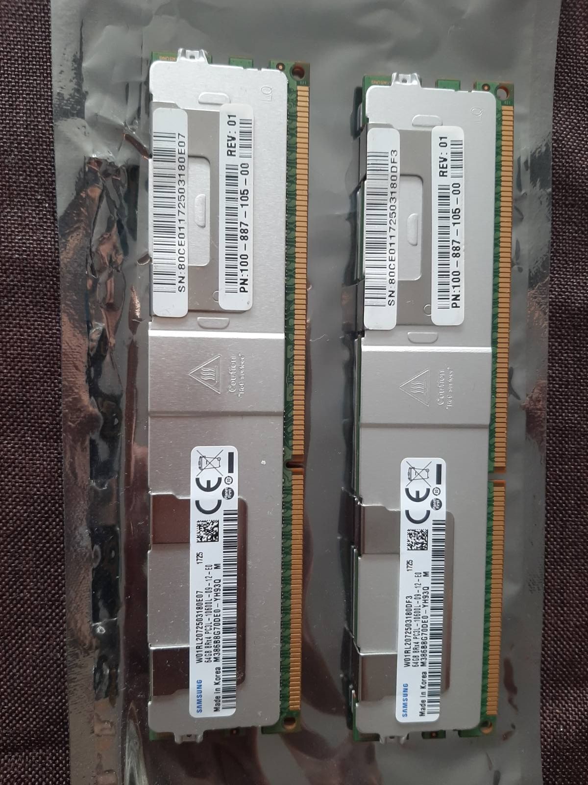 Сървърна Рам памет Samsung 2x64 gb DDR3