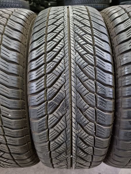 225/55/17 Goodyear 4piese