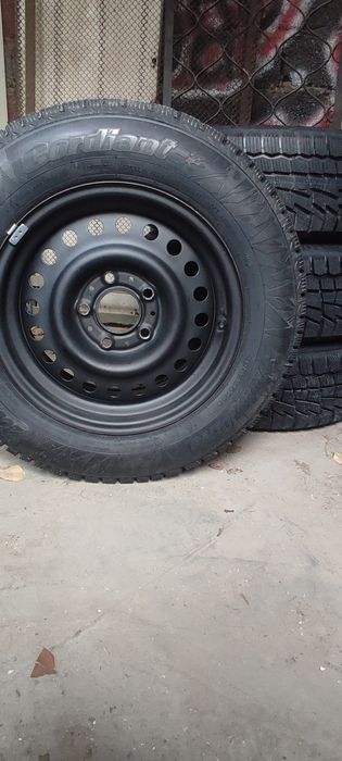 Шины зимние с дисками R15