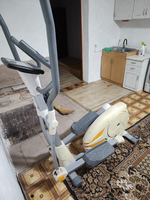 Тренажерный аппарат