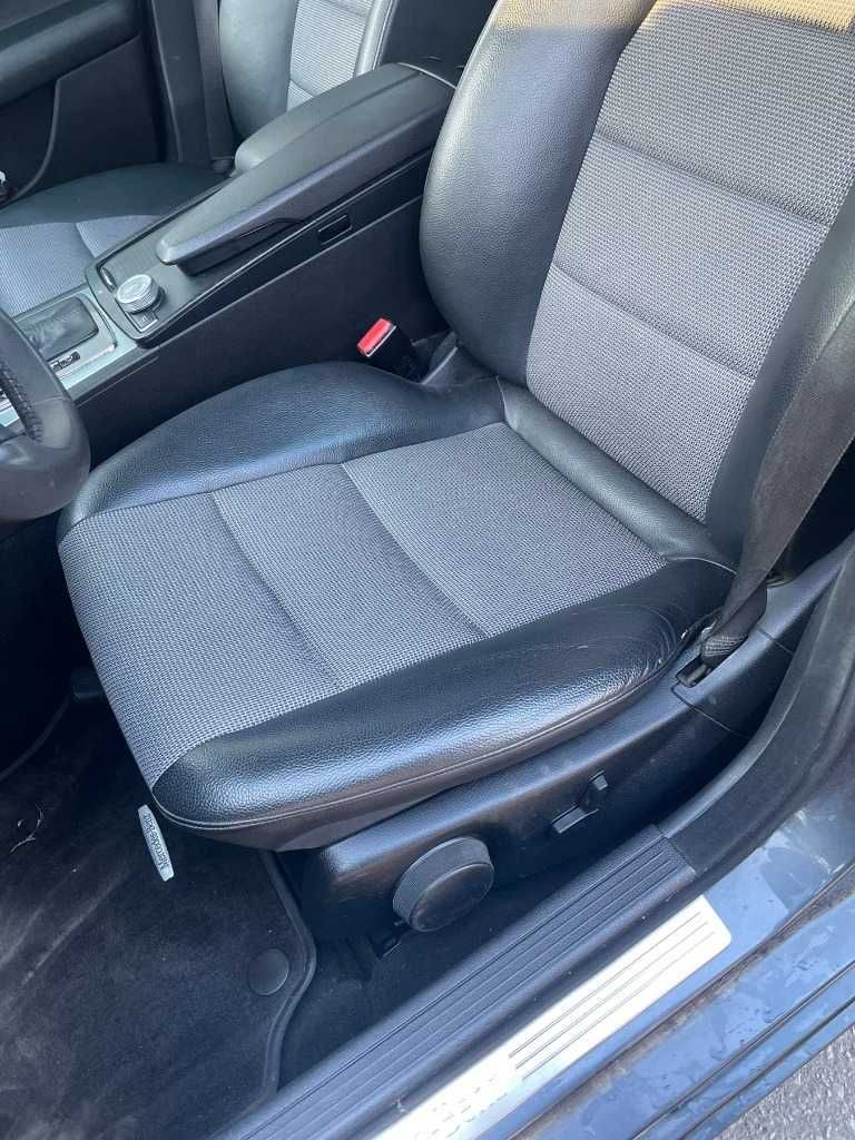 Mercedes-Benz C 320