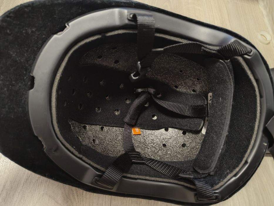 Cizme și toca echitatie