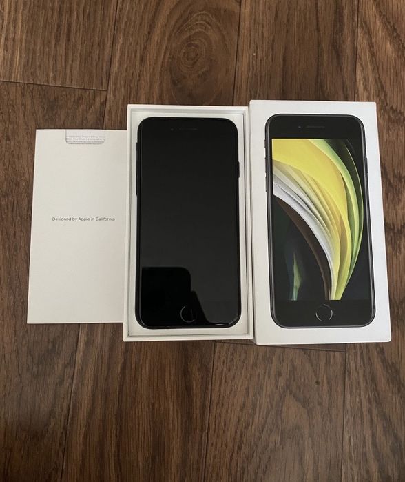 Продам iPhone SE 2 64Гб