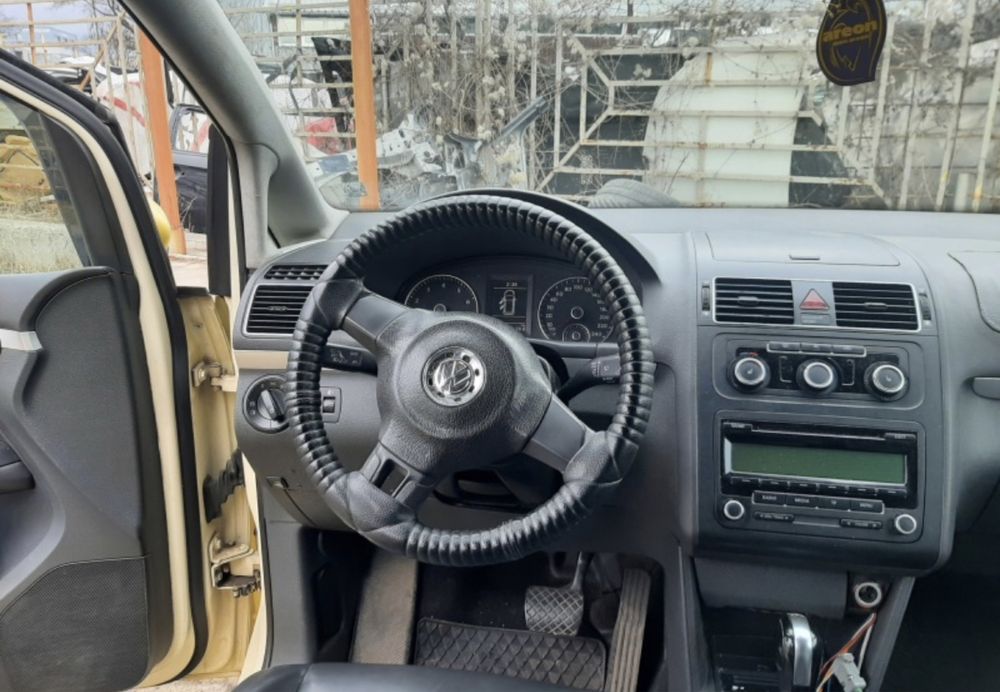 Volkswagen / vw Touaran 1.4 TFSI на части