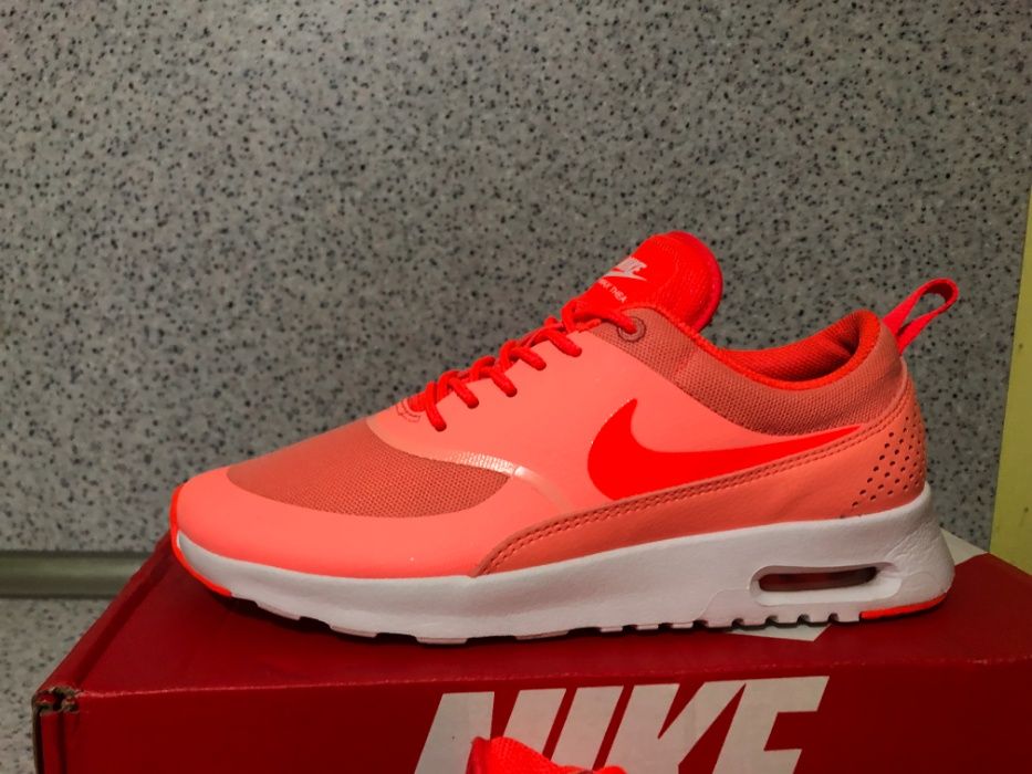 ОРИГИНАЛНИ *** Nike Air Max Thea Pink/Crimson/White