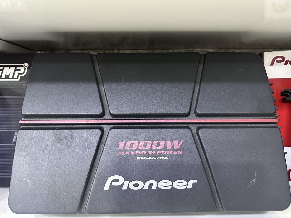 Pioneer 1000w 4 kanal 1 oy ishlagan xolati zo’r srochna sotladi