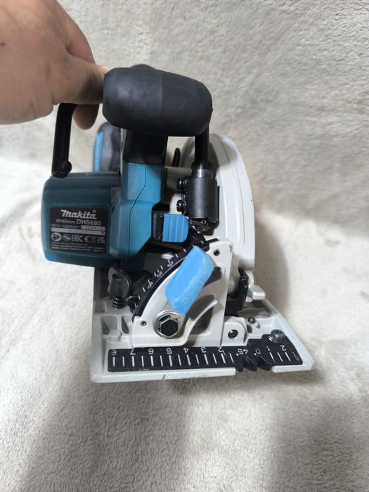 Circular Makita DHS680(2024)