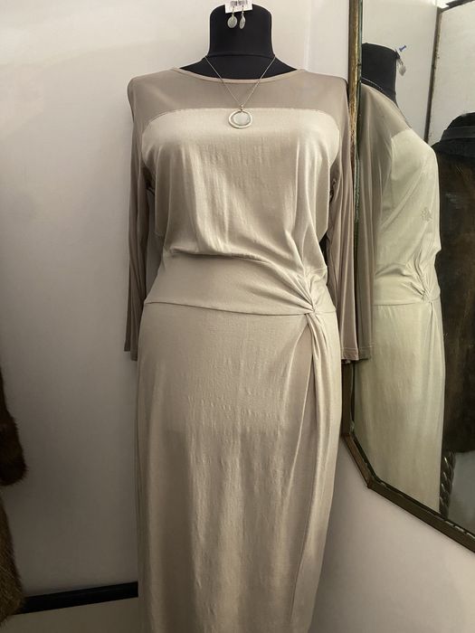 Rochie neagră cu paiete . Rochițe bumbac