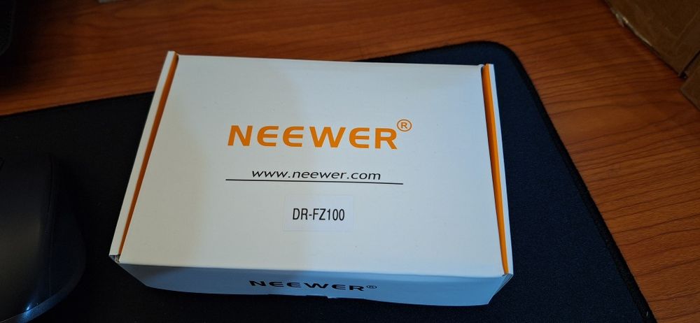 Дъми батерия за фотоапарат Neewer NP-FZ100 AC Power Supply