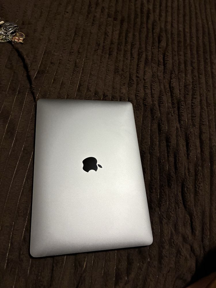 MacBook Pro 2020 13