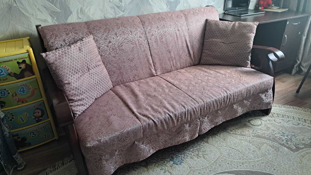 Продам Диван трансформер Аккардион 170000тыс