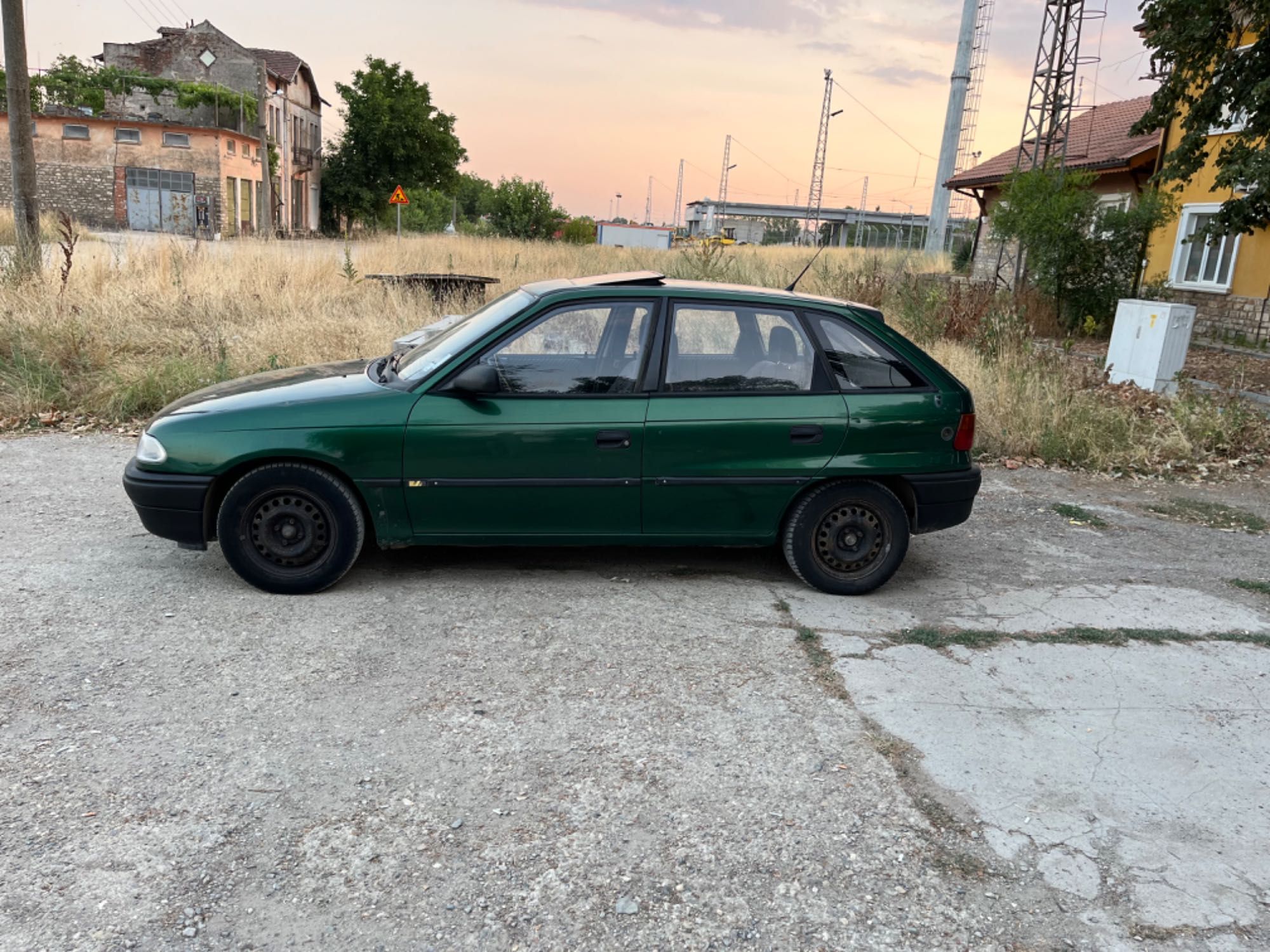 Опел Астра 1.4 газ бензин 60hp