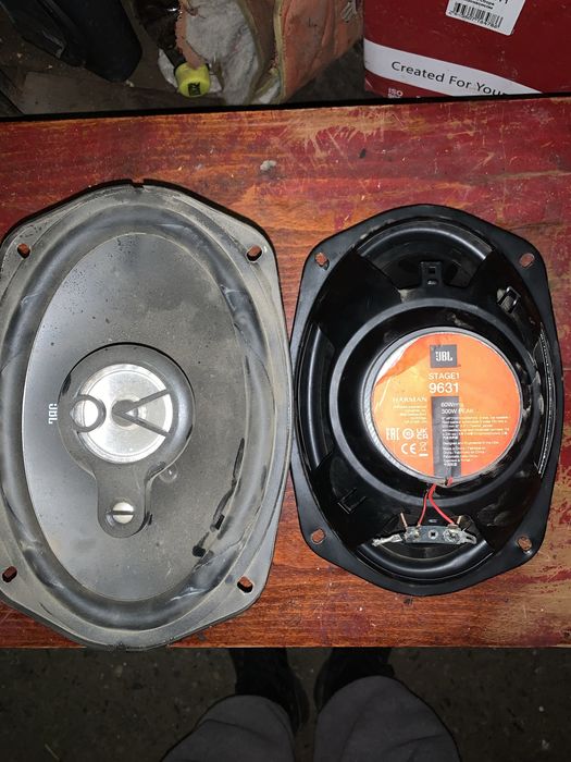 Продам динамики jbl