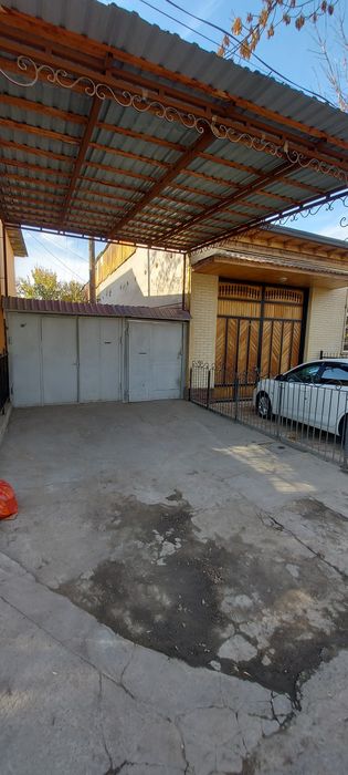 Xovli - uchaska arendaga beriladi oila qoyiladi yashnabot  parkentskiy