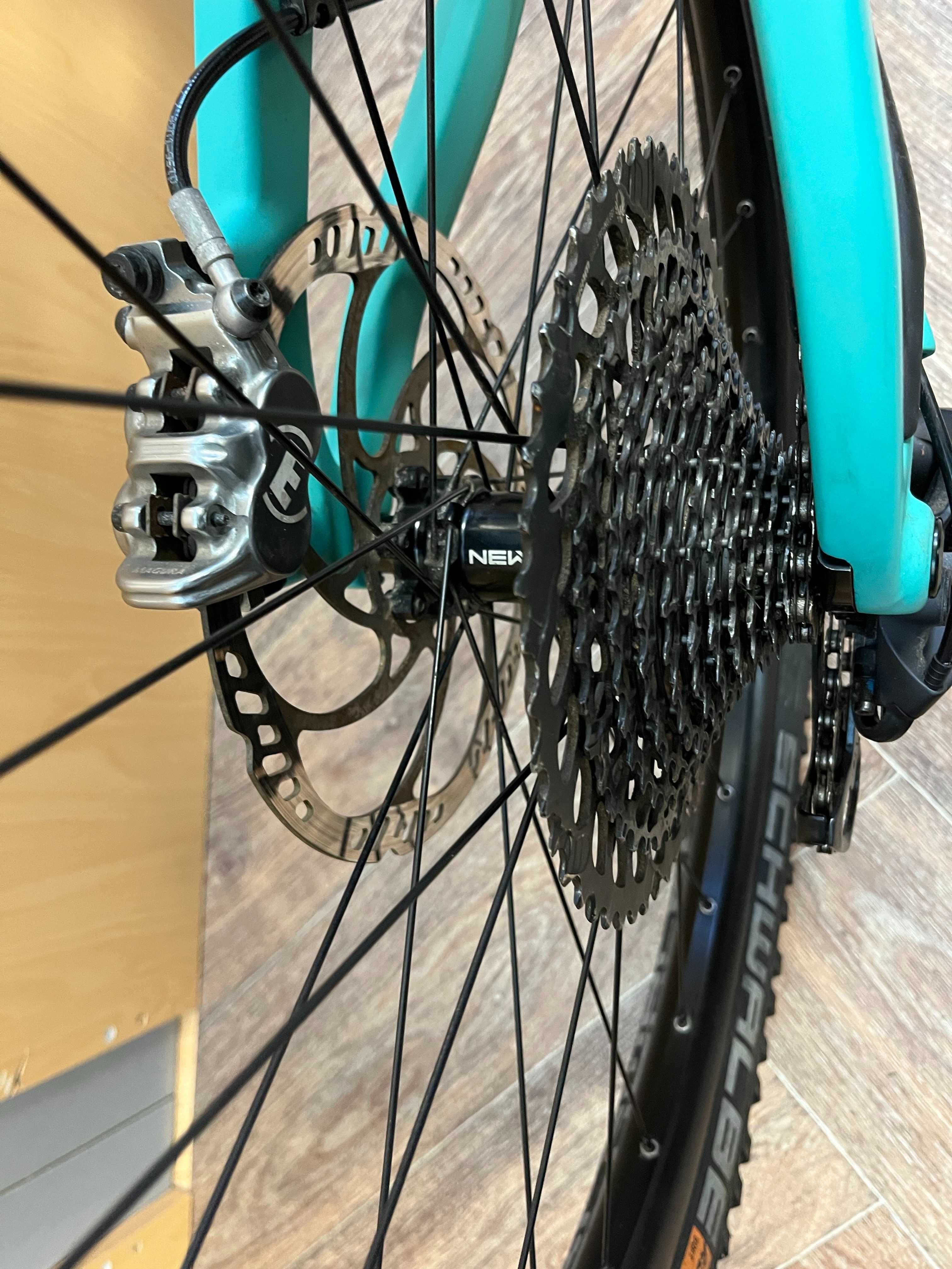 Propain Tyee CF 27.5"carbon Fiber /M-size/MTB-Enduro- All-Mountain