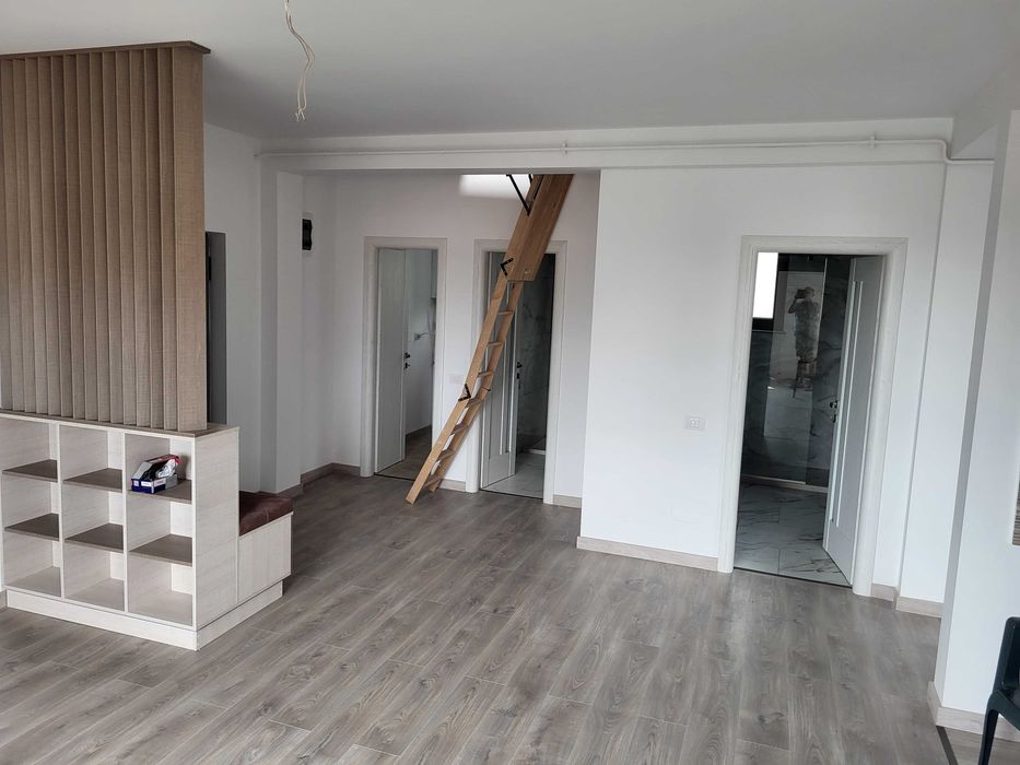 Apartament 3 camere decomandat, Centru