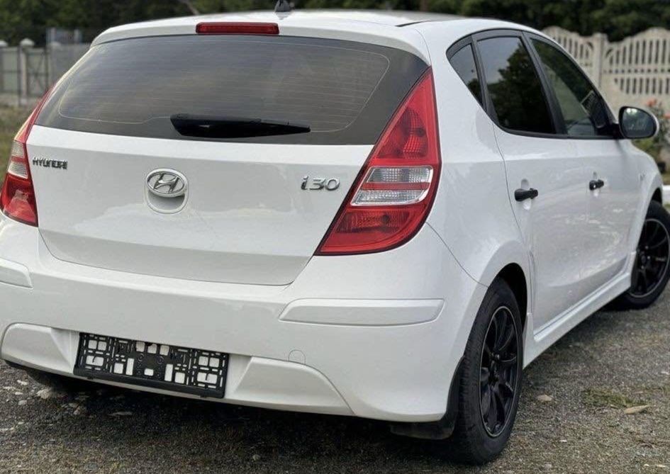 HYUNDAY I30 -2012