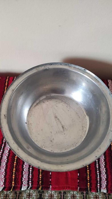 Стари медни съдове за готвене