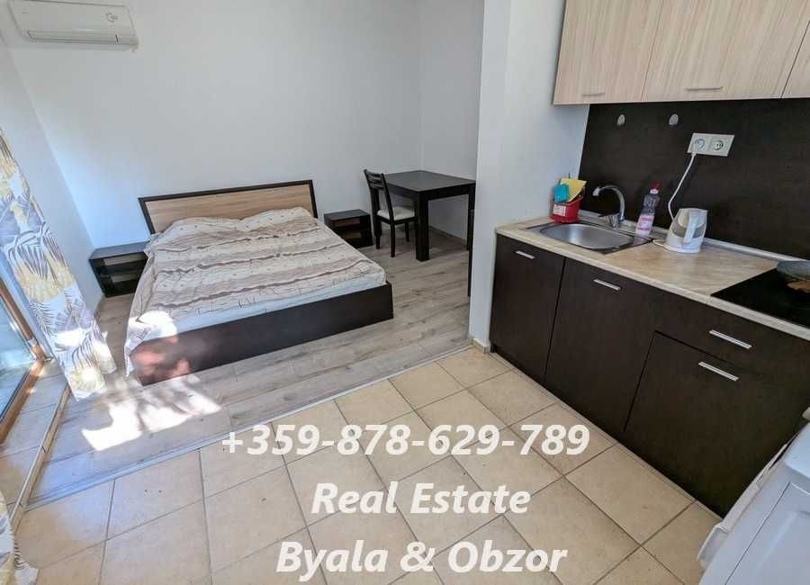 Едностаен апартамент в централна част на гр.Бяла