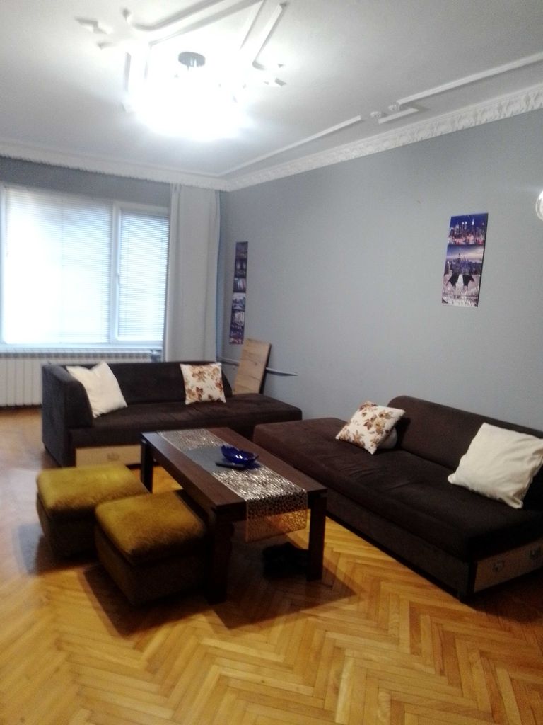 Дава се под наем Тристаен апартамент в Плевен, Дружба 1 - 120 кв.м за 357 € - Снимка #2