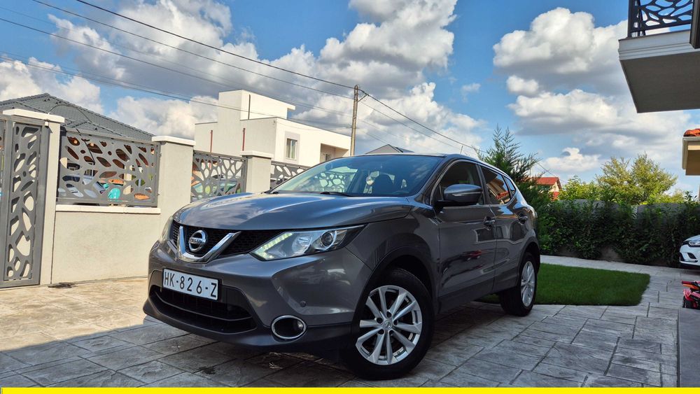 Nissan/Qashqai/Navi/4x4/Camera/Pano/Keyless/Goo/Entry/Diesel/Euro/5/