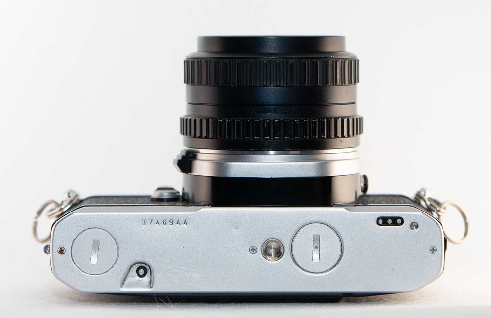 Aparat film Pentax ME Super cu doua obiective 50mm si 28mm