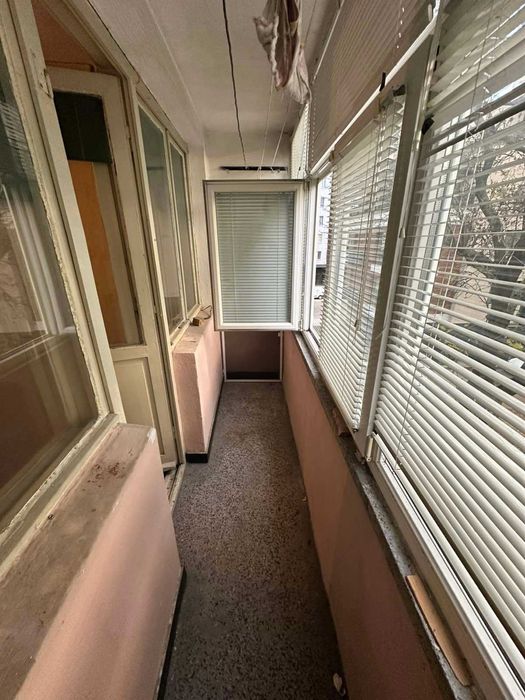 Едностаен апартамент кв.Съдийски с много лесен достъп и паркинг