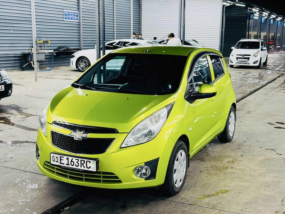 Spark salatviy 3-pazitsiya M/T Mexanika gaz