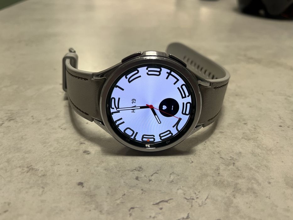 Samsung Galaxy Watch 6 Classic