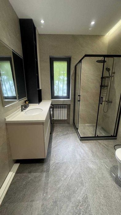 R1! Сдаётся квартира 2/2/4 на Мирабадский ор-р ЦУМ !