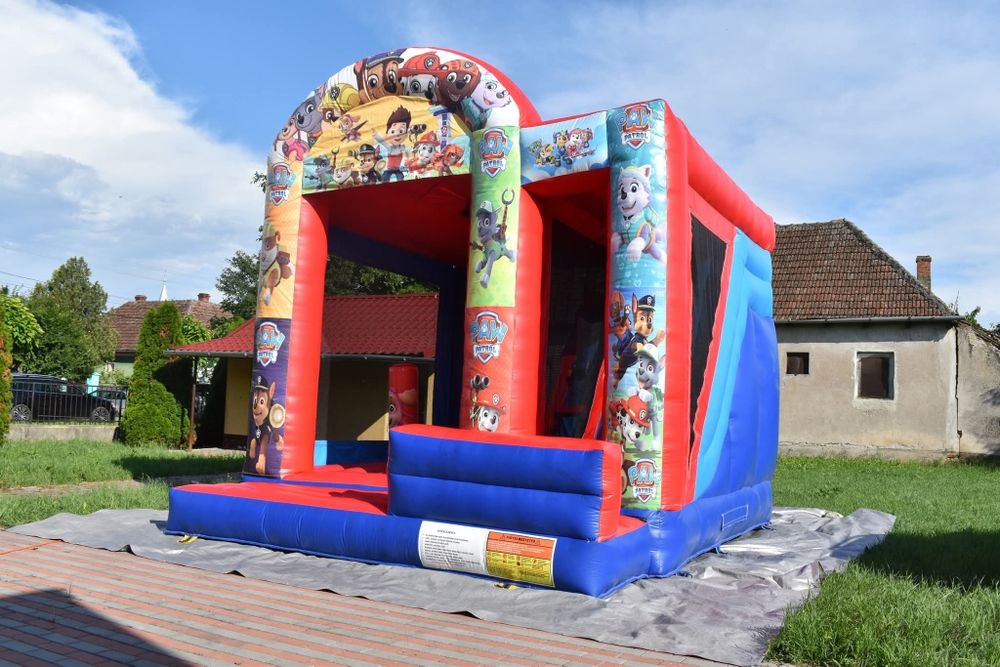 De vânzare - Castel Gonflabil