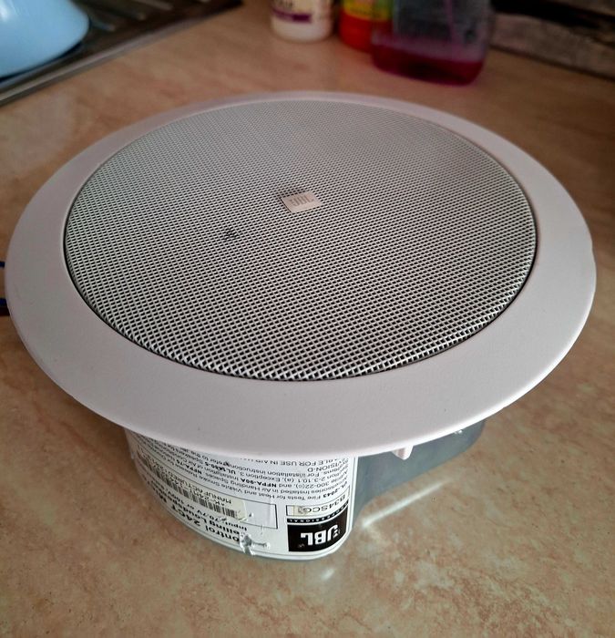 Boxa tavan/perete JBL