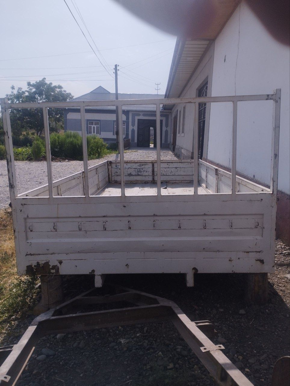 Isuzu Bortovoy kuzov sotiladi