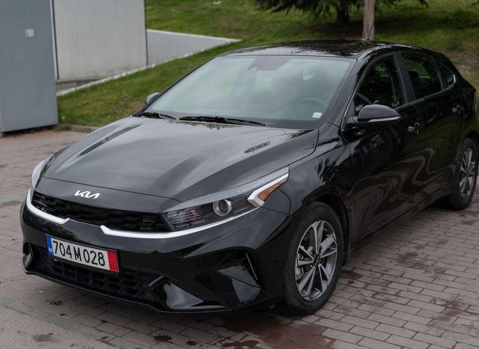 Продавам Kia Forte 5 2024г.
