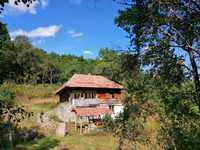 Casa traditionala Ramet  cu teren 1.3 ha