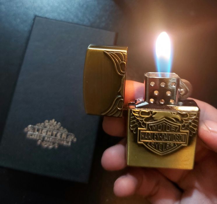 Газовая зажигалка Zippo Harley Davidson. Зажигалка на подарок зиппо