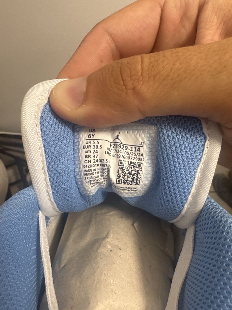 Оригинални Nike Air Jordan 1 Low SE(GS) 38.5
