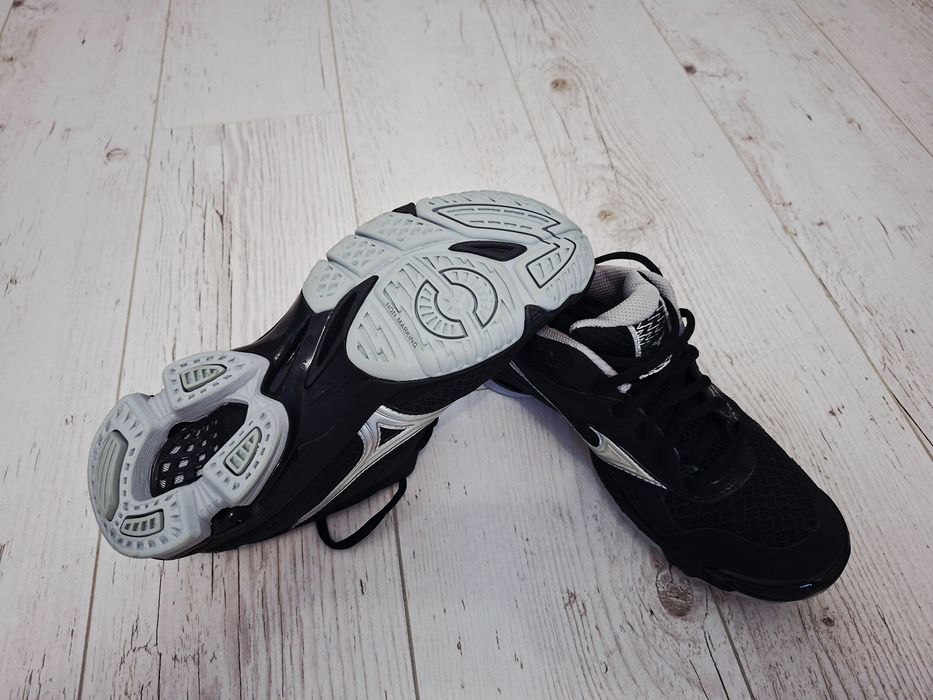 Mizuno wave Bolt 7-Ориг.маратонки