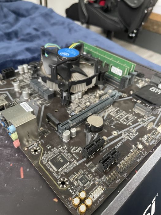 Kit placa de baza+procesor I5 10400f