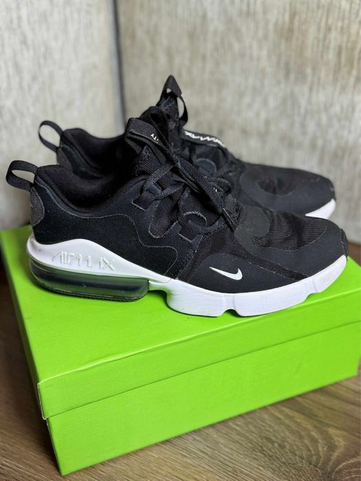 Nike Сникърси Air Max Infinity